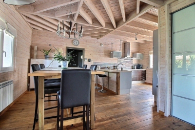 Maison contemporaine beaux volumes de 2006 à vendre sur le bassin d'arcachon à Gujan-Mestras