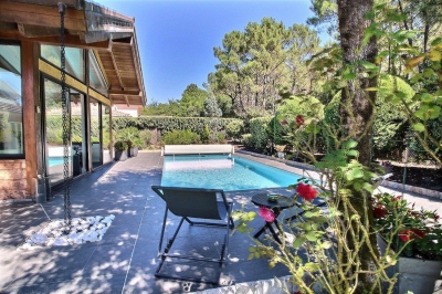 Maison familiale avec piscine a vendre bassin d arcachon