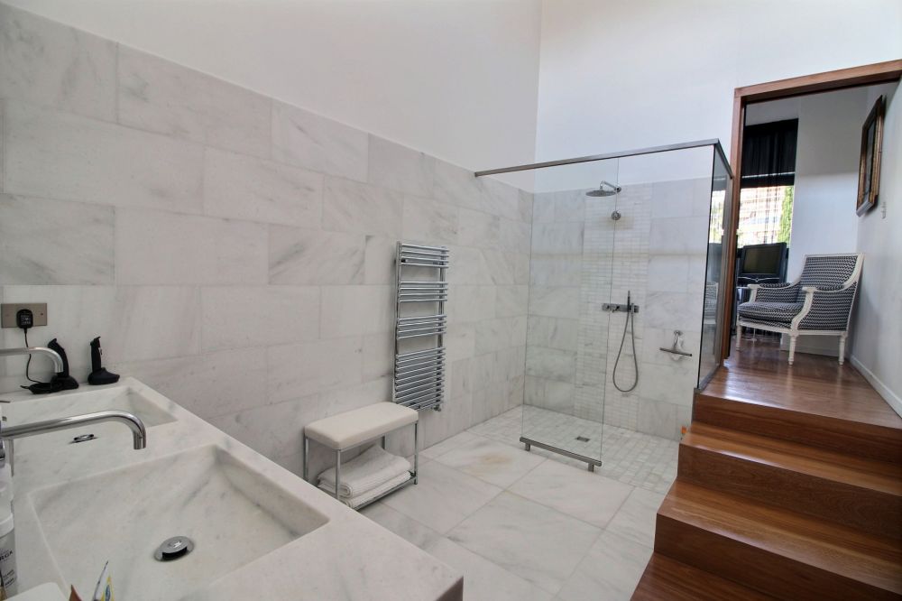 Vente maison familiale 4 chambres BORDEAUX CAUDERAN