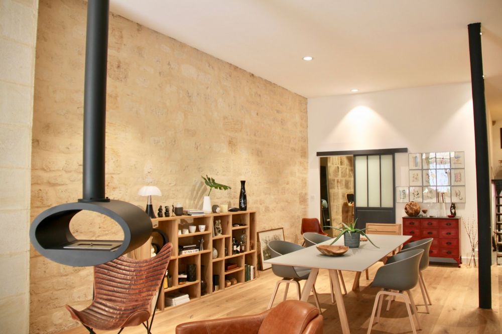 Vente superbe appartement type loft BORDEAUX CHARTRONS