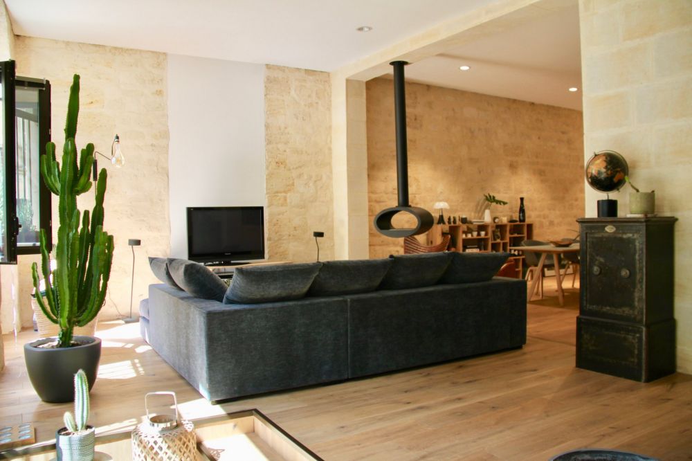 Achat superbe appartement type loft BORDEAUX CHARTRONS