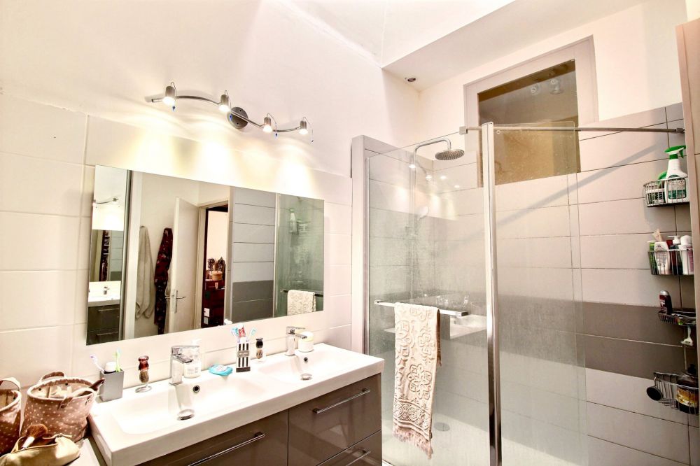 Acheter agréable maison de ville 4 chambres quartier Saint Augustin BORDEAUX