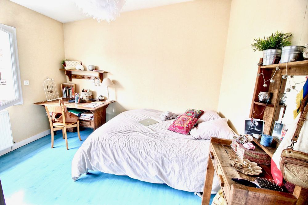 Achat agréable maison de ville 4 chambres quartier Saint Augustin BORDEAUX