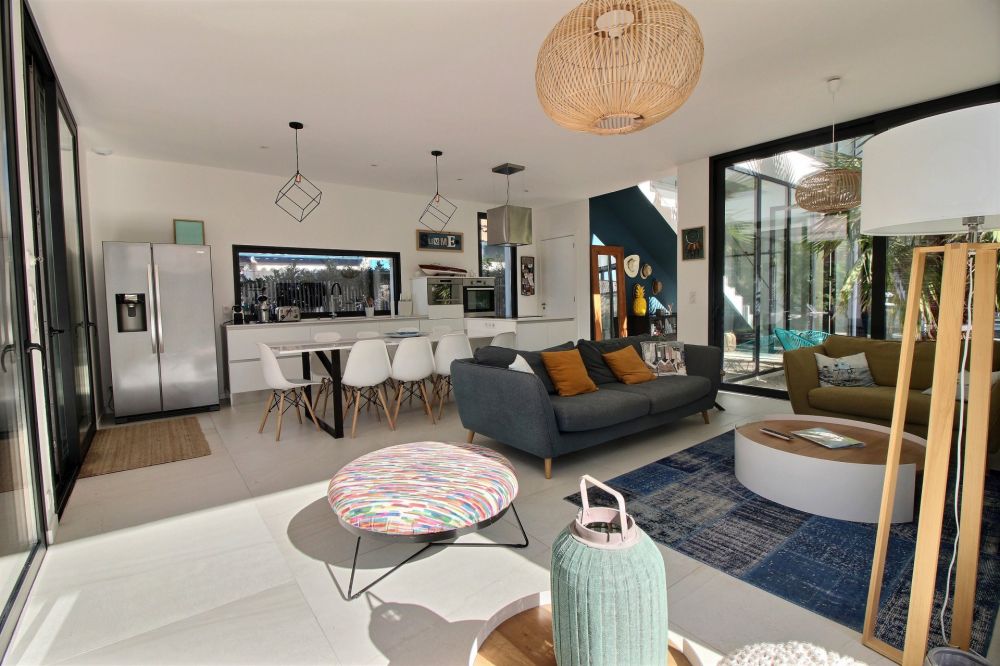 Villa d'architecte neuve avec piscine à vendre quartier Abatilles ARCACHON