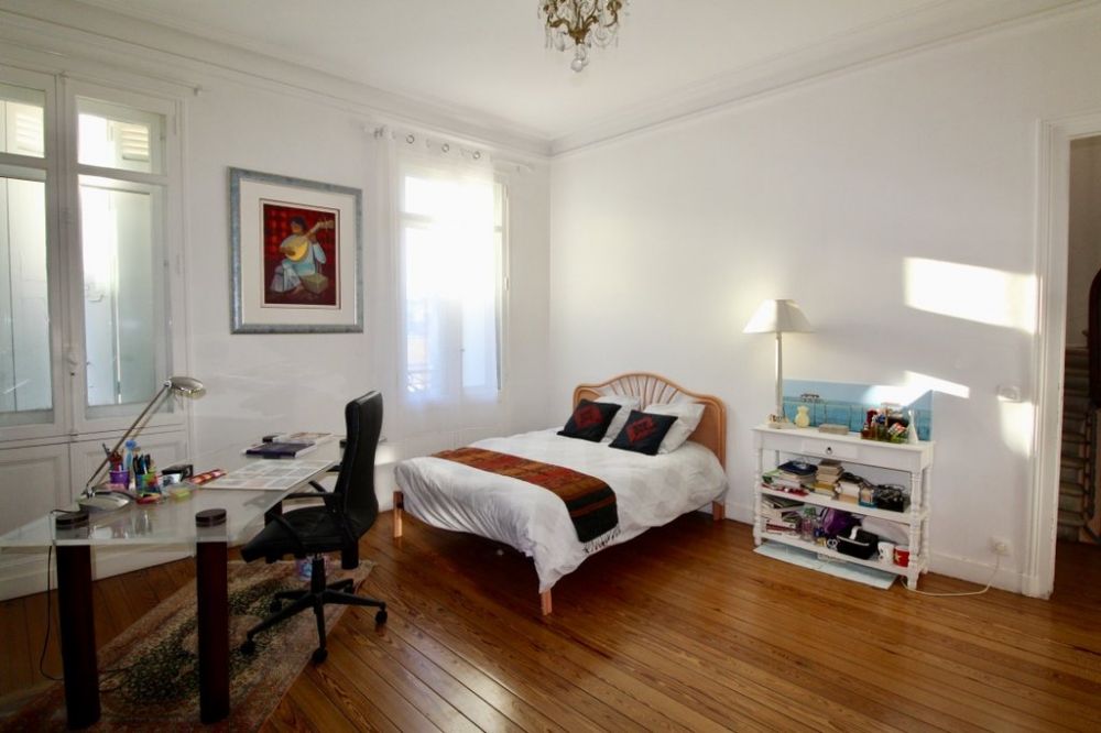 achat demeure bourgeoise à saint genès