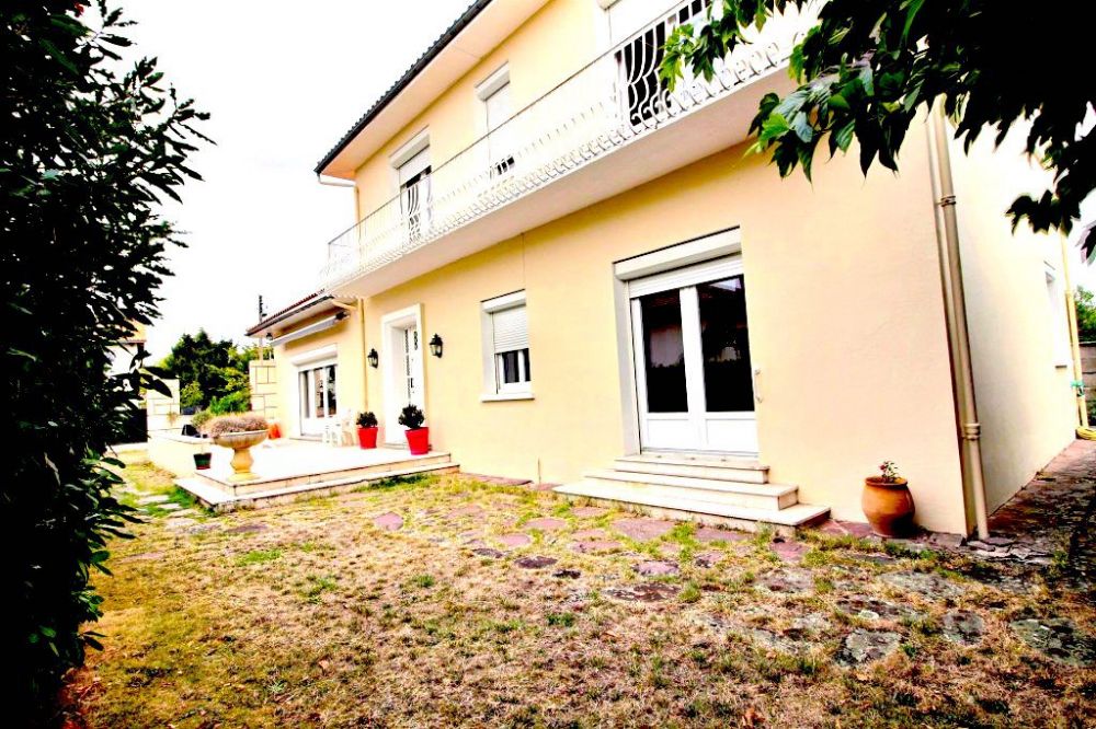 Vente maison familiale BORDEAUX CAUDERAN