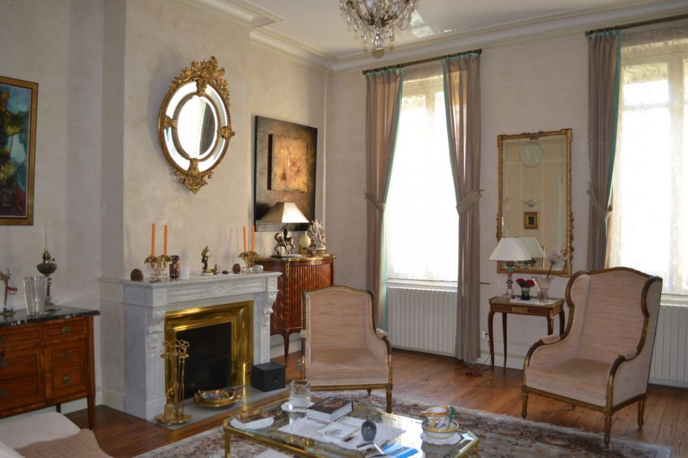 Acheter hôtel particulier 260 m2 proche centre et jardin Public BORDEAUX