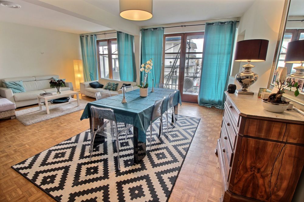 Vente vaste appartement 3 chambres parc bordelais Bordeaux Cauderan