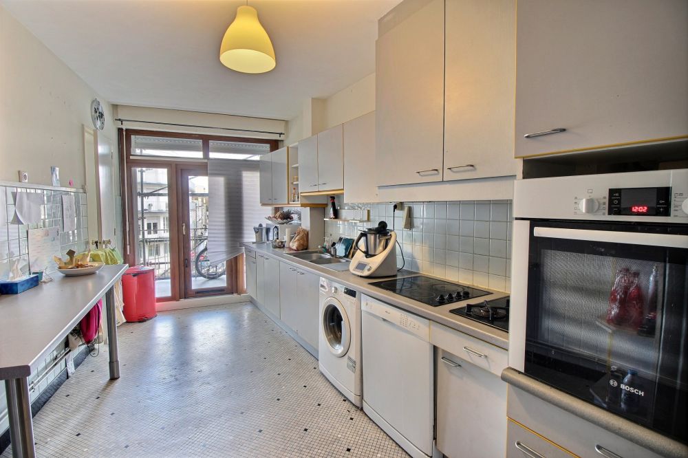 Achat vaste appartement 3 chambres parc bordelais Bordeaux Cauderan