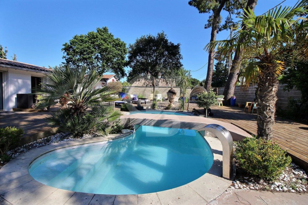 Vente maison familiale 4 chambres à la HUME à GUJAN MESTRAS