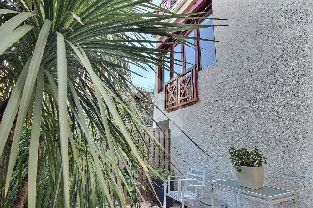 Acheter appartement 2 chambres avec jardin et parking proche plage ARCACHON CENTRE