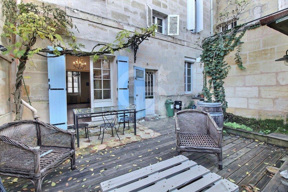 Vente belle maison bourgeoise avec jardin BORDEAUX PROCHE PEY BERLAND