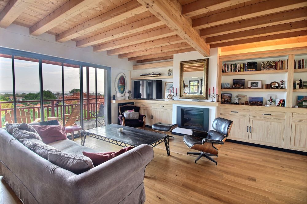 villa avec dépendance et piscine à vendre ville d'hiver arcachon