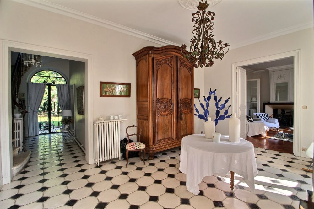 demeure historique à vendre au bouscat