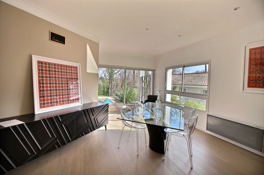 Magnifique villa 6 chambres avec piscine à vendre à PYLA-SUR-MER