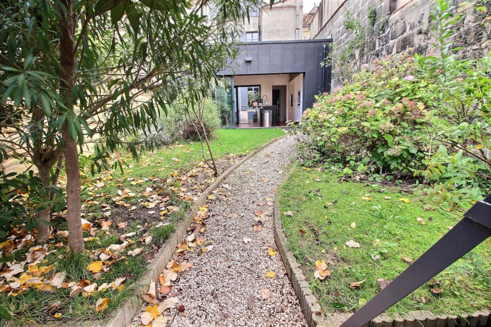 Maison familiale avec garage et jardin à vendre BORDEAUX JARDIN PUBLIC