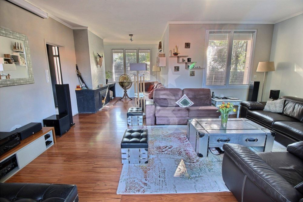 Belle villa avec piscine à vendre ARCACHON VILLE D'HIVER