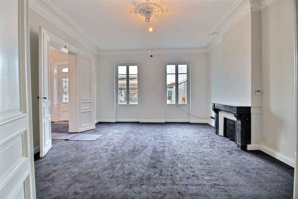 Bureaux d'entreprises à vendre la teste de buch 