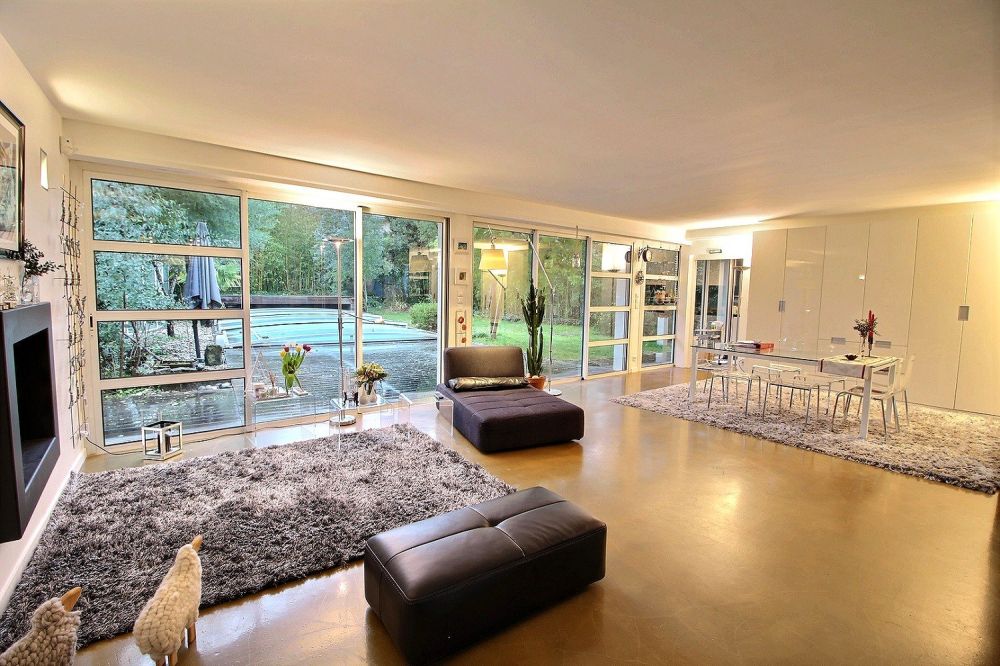 Maison familiale contemporaine 5 chambres avec piscine à vendre LE BOUSCAT