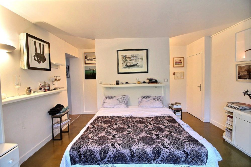 Maison familiale contemporaine 5 chambres avec piscine à vendre LE BOUSCAT