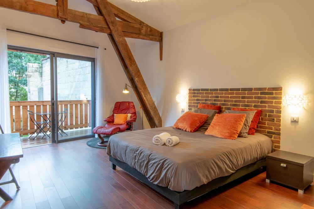 Maison d'architecte avec piscine à vendre PROCHE PLACE DE LA VICTOIRE BORDEAUX