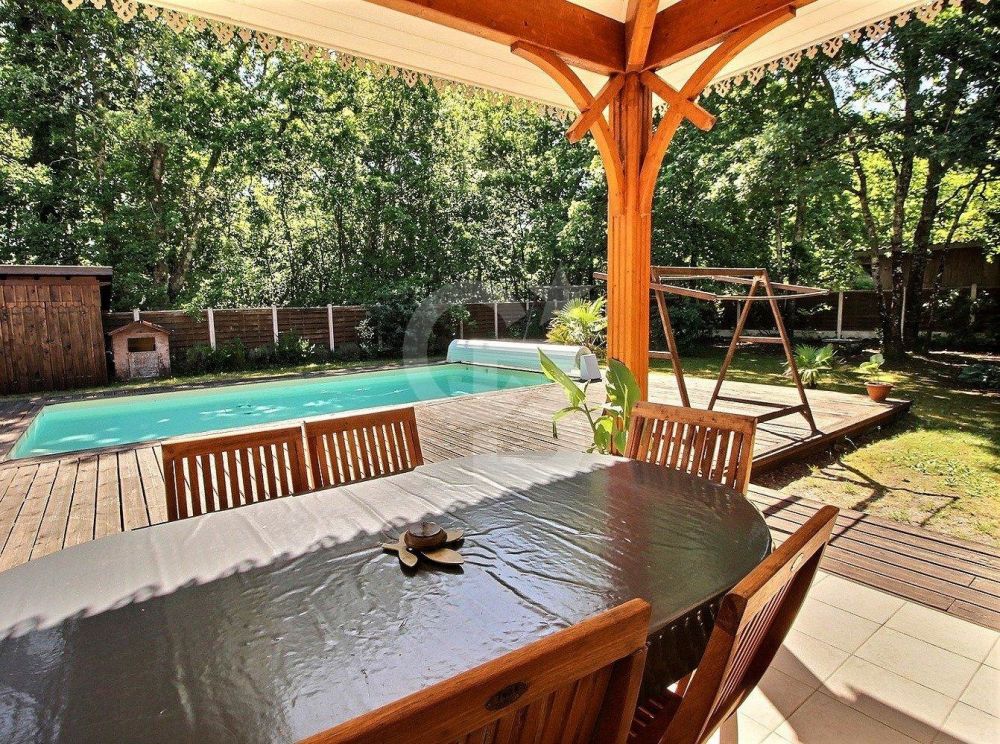 Achat belle villa contemporaine avec grand terrain et piscine LEGE CAP FERRET