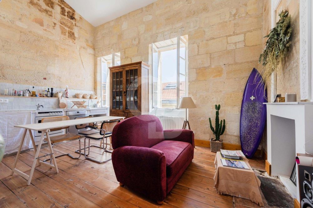 Vente magnifique appartement T2 bis rénové BORDEAUX SAINT MICHEL