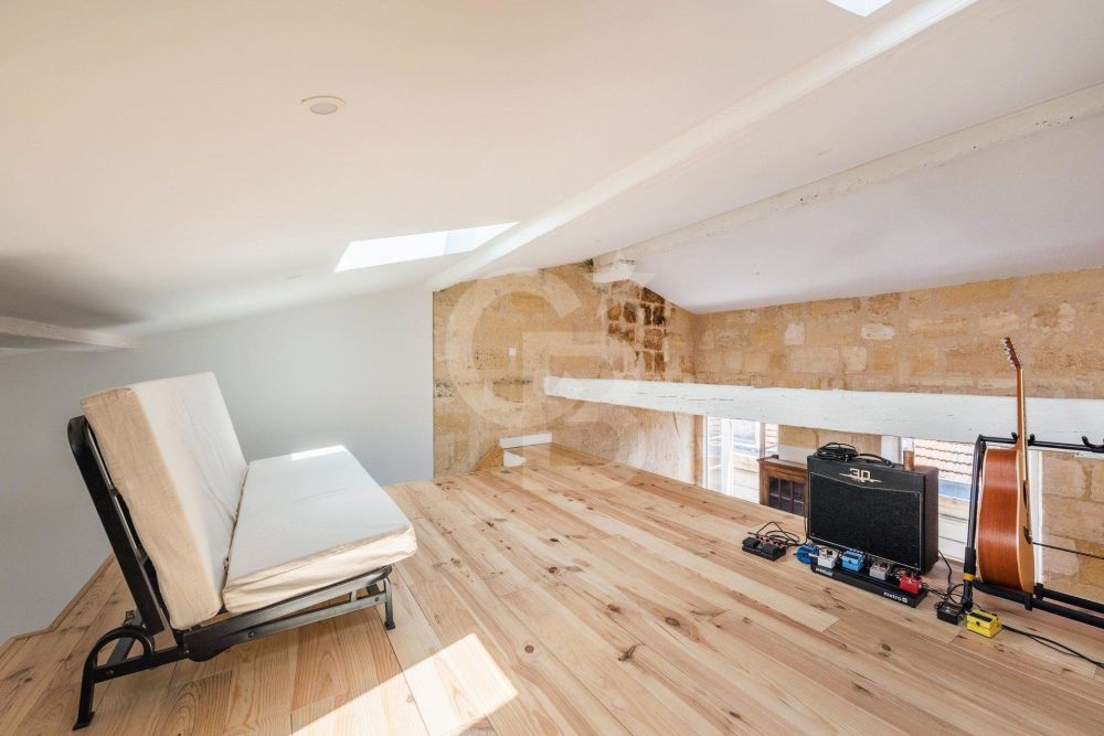 Acheter magnifique appartement T2 bis rénové BORDEAUX SAINT MICHEL