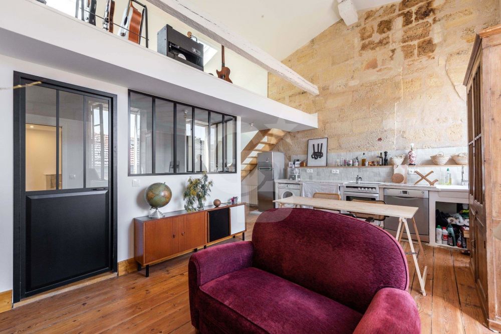 Achat magnifique appartement T2 bis rénové BORDEAUX SAINT MICHEL