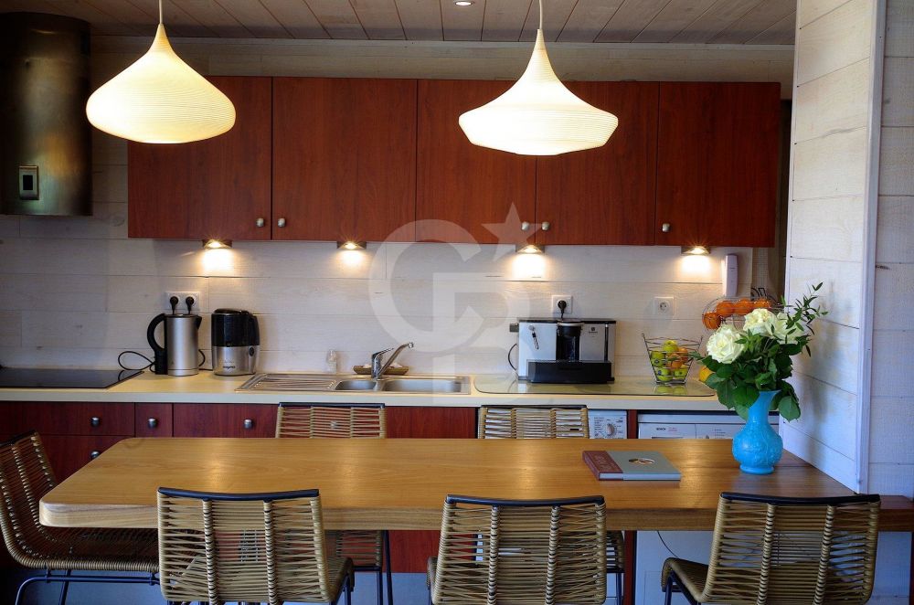 Ensemble de deux villas mitoyennes à vendre proche centre et océan CAP FERRET