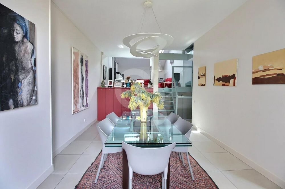 Charmante échoppe bordelaise avec jardin et garage à vendre à Bordeaux Jardin Public