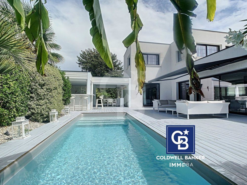 Vente villa d'architecte 4 chambres proche centre ville LA TESTE DE BUCH