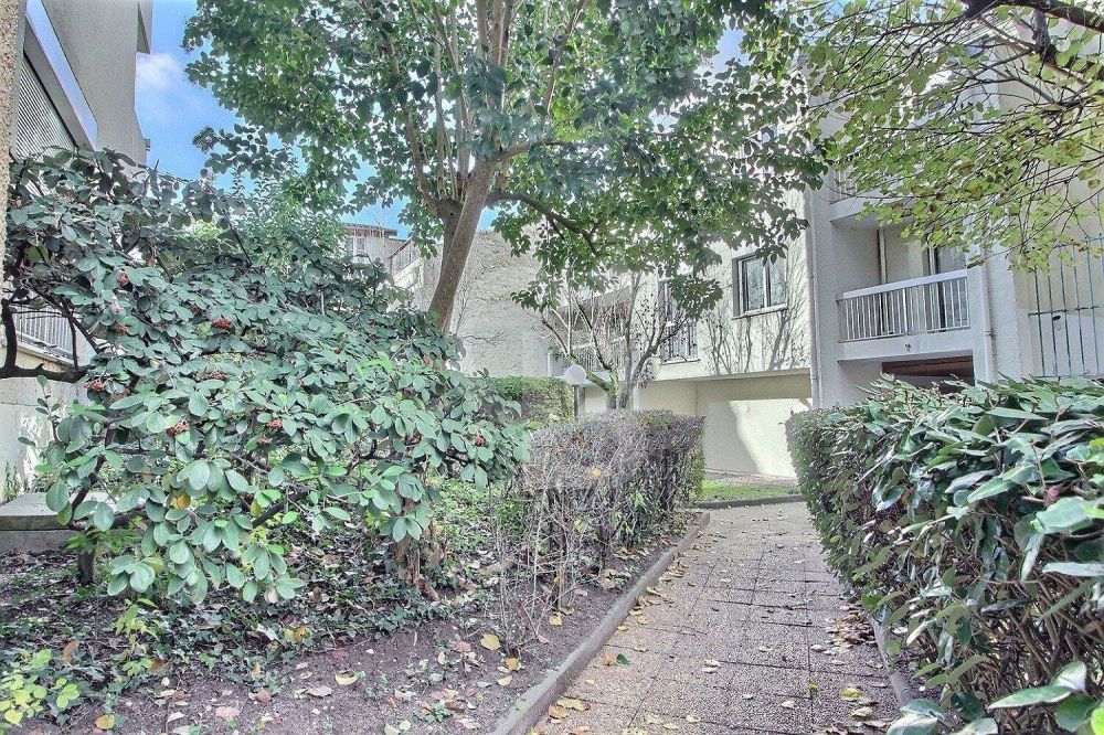 Vente appartement T3 avec parking BORDEAUX CHARTRONS