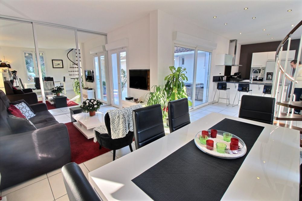 Vente charmante maison rénovée 3 chambres ARCACHON