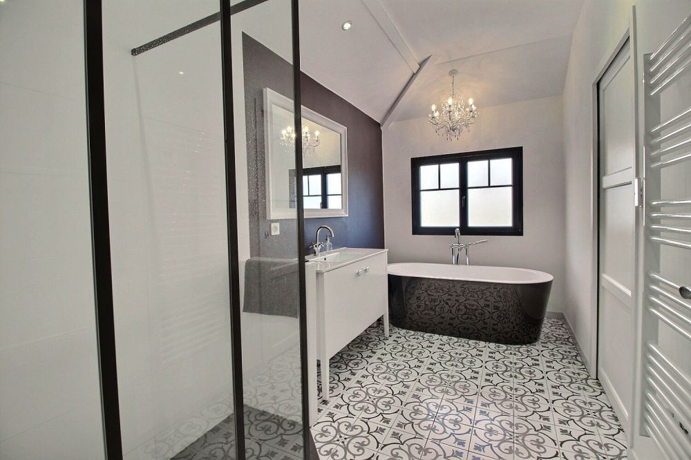 Maison type arcachonnaise contemporaine 5 chambres avec piscine à vendre LA TESTE DE BUCH