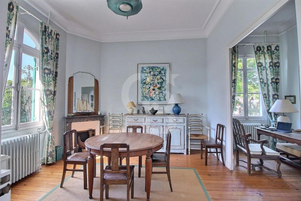 se loger Charmante villa arcachonnaise à ARCACHON ABATILLES