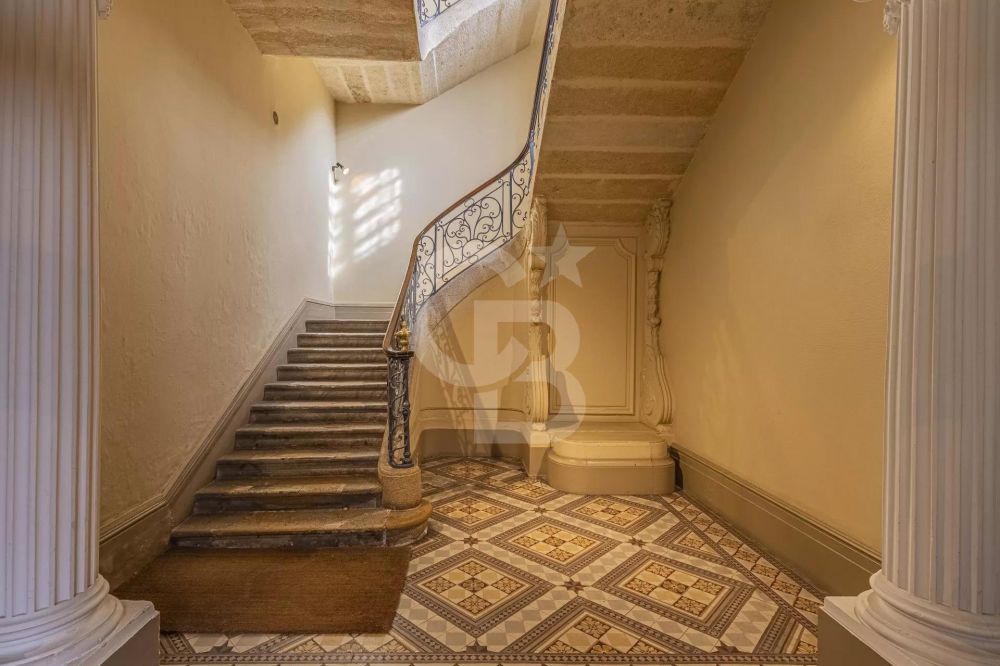 j'aimerai Appartement bourgeois avec 2 chambres à BORDEAUX JARDIN PUBLIC