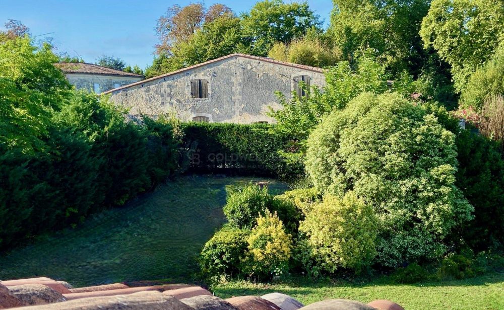 Belle maison familiale avec grand parc - proche Bordeaux Eysines Le Vigean