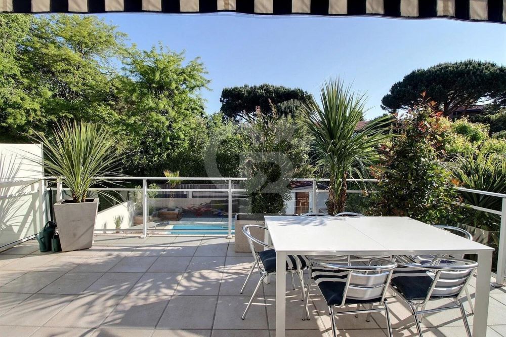 j'aimerai Villa d'architecte familiale avec piscine emplacement privilégié proche plage ARCACHON