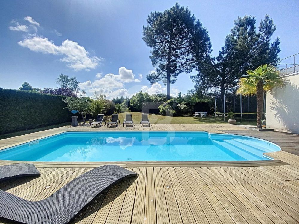 Achat grande villa 5 chambres avec piscine GUJAN-MESTRAS golf