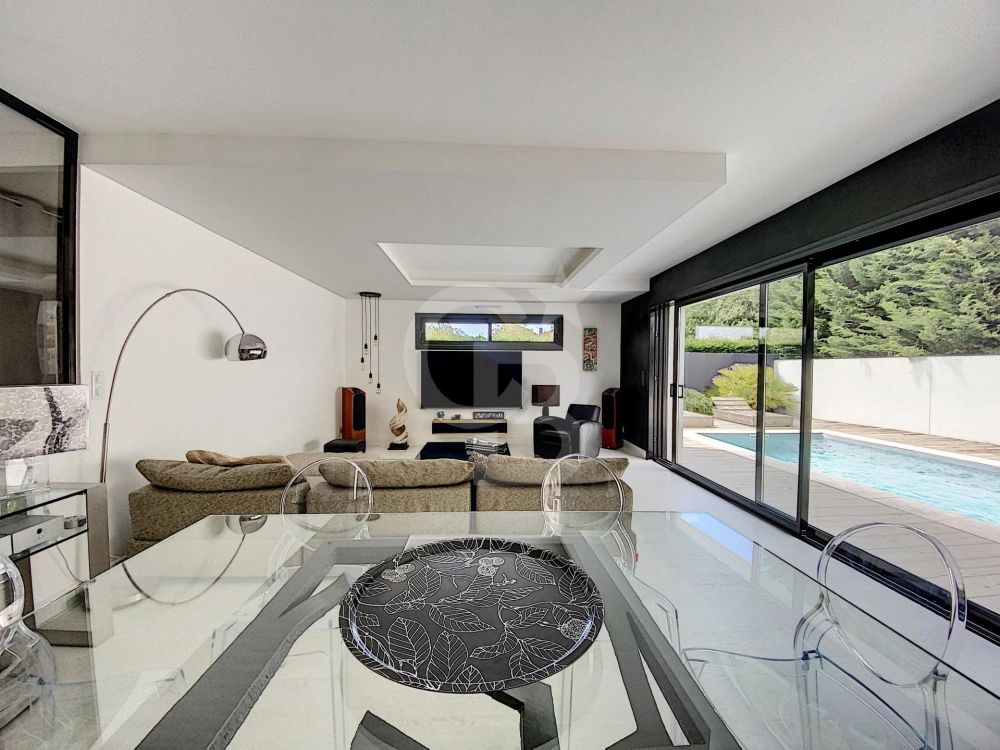 Achat maison contemporaine 4 chambres avec piscine au calme LA TESTE-DE-BUCH CENTRE