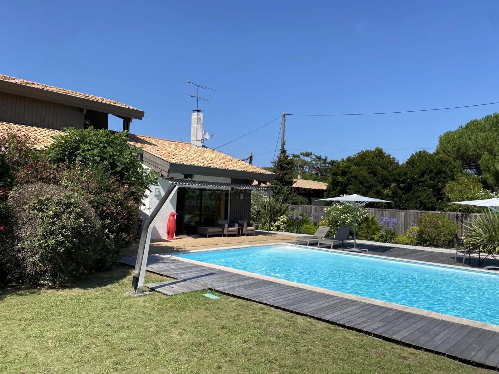 Magnifique villa avec piscine à vendre CAP-FERRET CENTRE