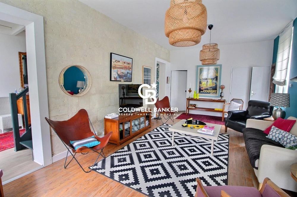 Maison en pierre avec 5 chambres et jardin - Bordeaux Caudéran Centre