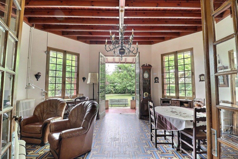 Villa de 1930 avec parc arboré - Andernos-les-Bains Centre ville à vendre