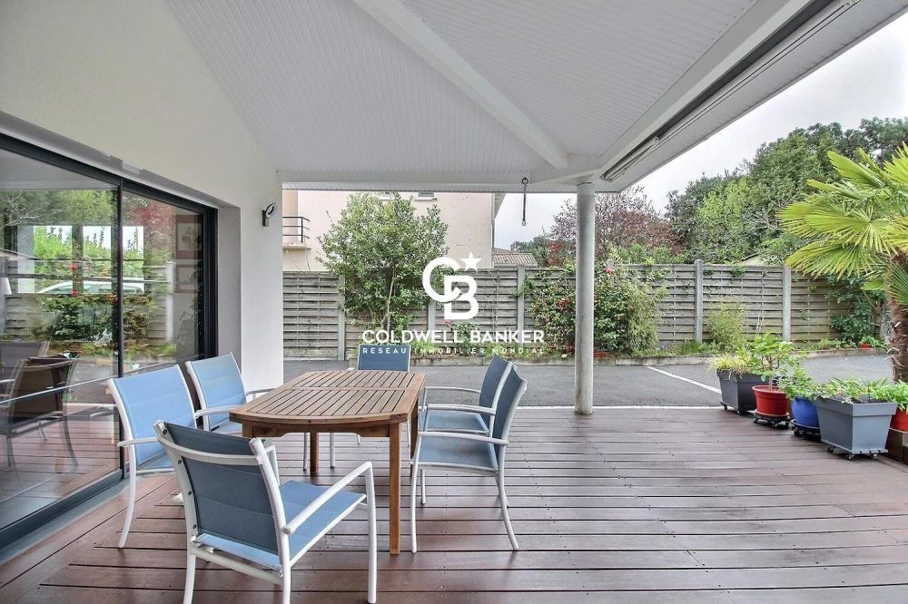 Villa contemporaine avec piscine - Arcachon Abatilles