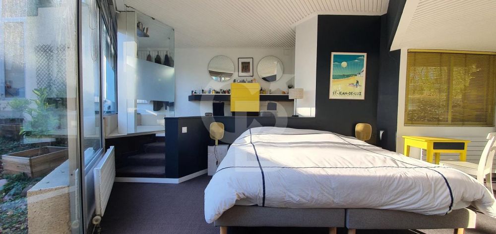 Achat maison d'architecte rénovée avec grand parc boisé Lignan de Bordeaux