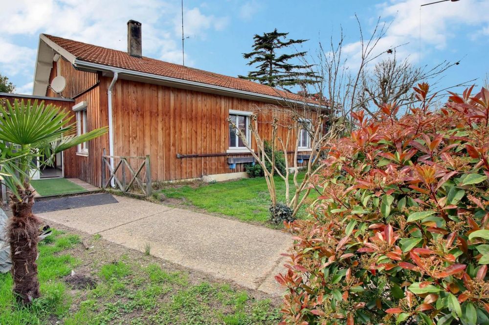 Grande maison familiale proche plage à vendre GUJAN-MESTRAS LA HUME