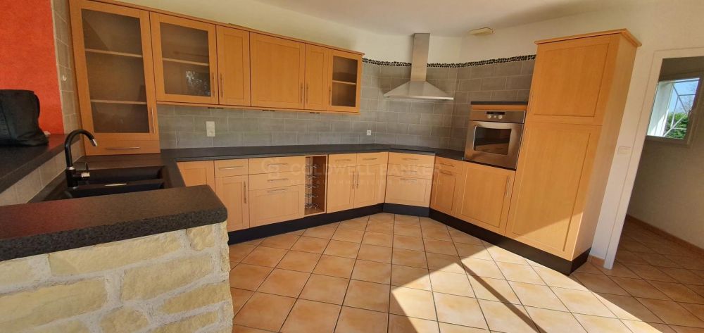 achat Grande maison familiale avec grand jardin à COUTRAS