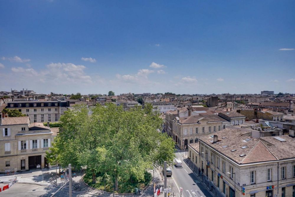 Appartement familial avec vue d'exception à BORDEAUX
