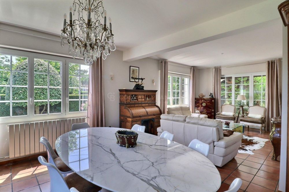 Grande villa avec jardin à ANDERNOS-LES-BAINS LE BETEY